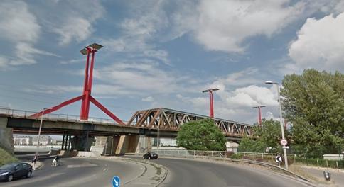 Mosás miatt vasárnap forgalomkorlátozás a Rákóczi hídon
