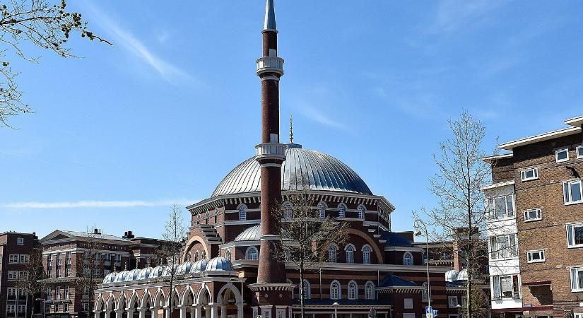 Hollandia legnagyobb mecsete nem csatlakozik az LMBTQ közösség elleni erőszakot elítélő felhíváshoz