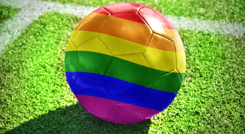 Katar a focivébé házigazdájaként is letartóztatja az LMBTQ-embereket