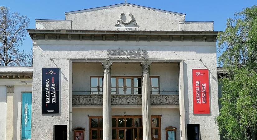 Két és fél hónapig nem lesznek előadások a dunaújvárosi színházban