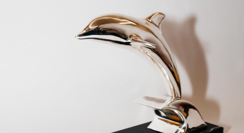 Ezüst Delfin díjat nyert Az Aranyvonat Legendája című film a 13. Cannes Corporate Media & TV Awards versenyen