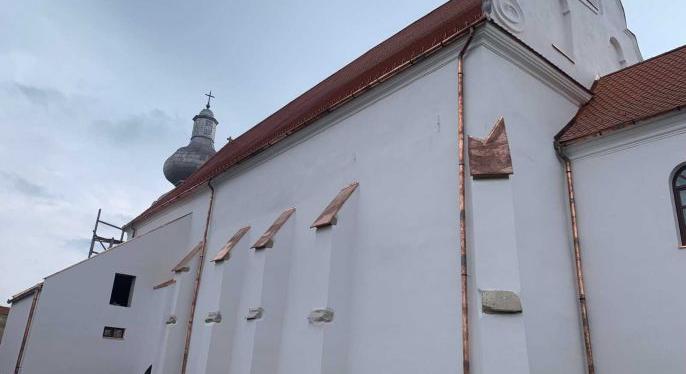 Jó ütemben halad a csodálatos Szent Mihály-hegyi templom felújítása