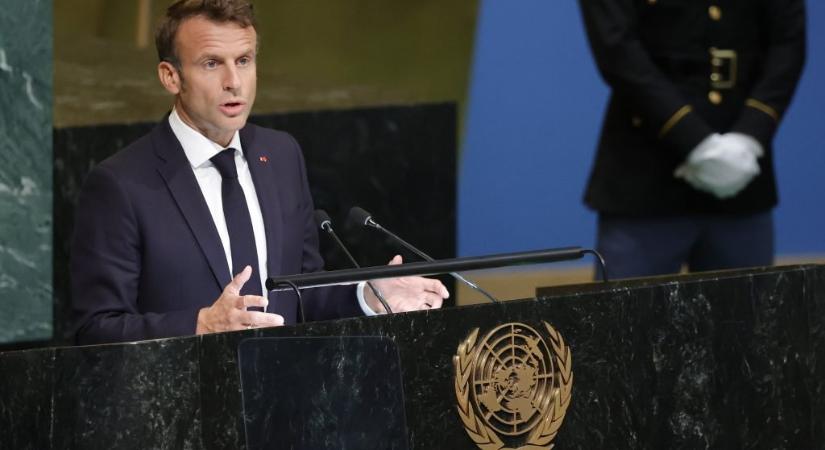 Macron: a párizsi bűncselekmények legalább felét „külföldiek” követik el