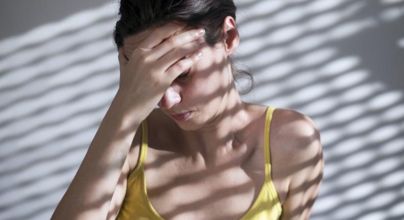 Migrénes tünetek, de fejfájás nélkül? A néma migrén okozhatja!