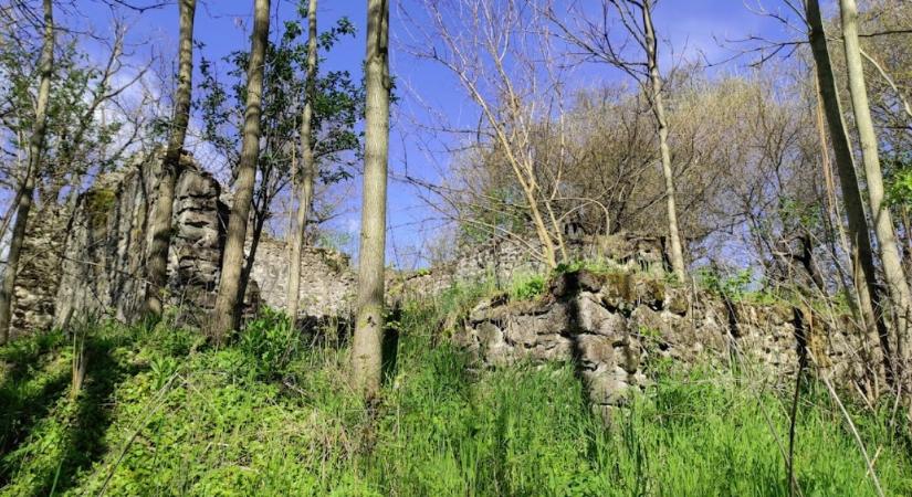 Bakancslistás helyek a Balaton körül – Csepelyi templomrom