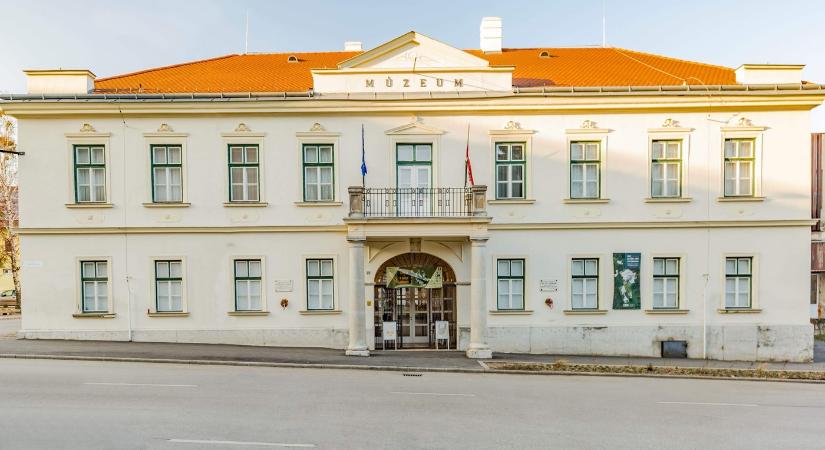 Petőfi Irodalmi Múzeum – Kazinczy Ferenc Múzeum Sátoraljaújhely
