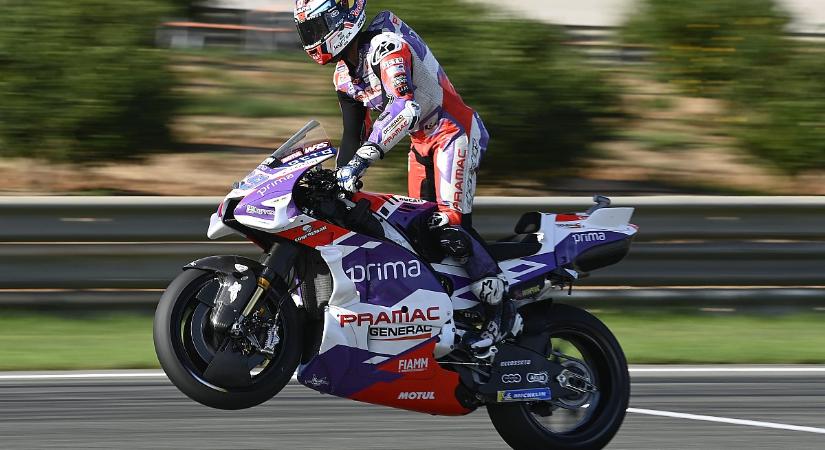 MotoGP: Quartararo négy hellyel Bagnaia előtt, Martiné a pole Valenciában!