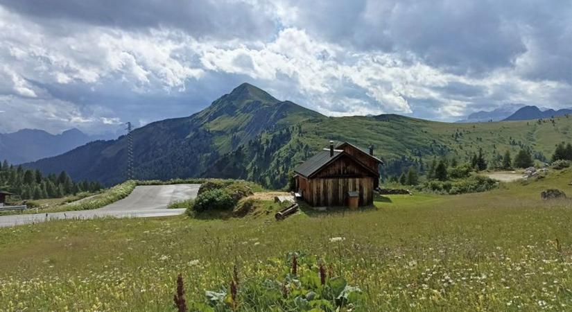 Motorral a Dolomitokban – Vad és lenyűgöző hegyvidék