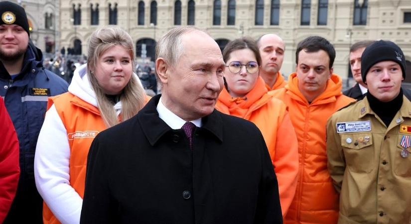 Putyinról újabb leleplező képsorok születtek, nincs jó bőrben, állítólag 8 kilót fogyott