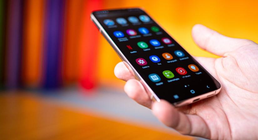 Ekkor jön az Android 13 a különböző Samsung mobilokra