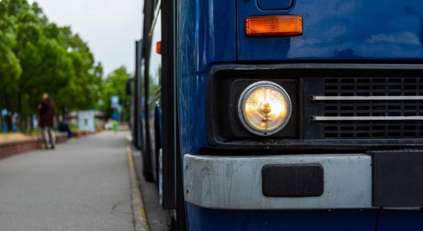 Több magaspadlós autóbusztól is búcsúzik Budapest