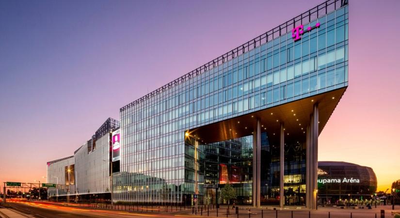 Várakozások felett a Magyar Telekom bevétele