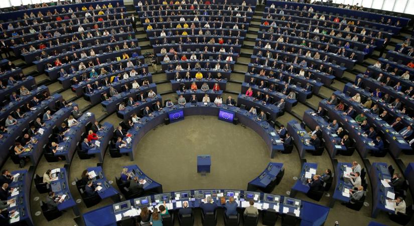 Jóváhagyta az EP az áruszállítást segítő megállapodásokat Ukrajnával és Moldovával