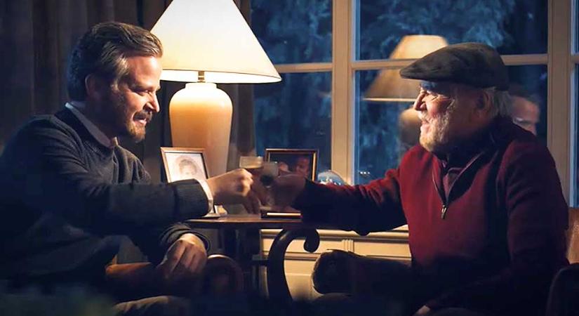 Nagyon megható lett az Unicum karácsonyi reklámfilmje: a színészlegenda Haumann Péter emléke előtt tiszteleg