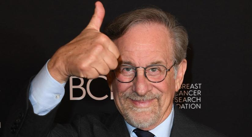 Spielberg szerint Hollywood a busz alá lökte a legjobb filmeseket