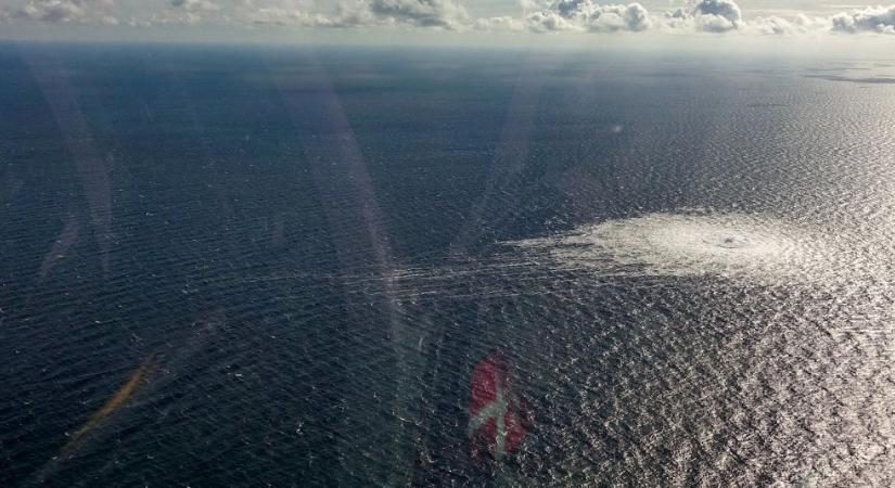 A robbanások előtt rejtélyes elsötétített hajók jártak az Északi Áramlat közelében