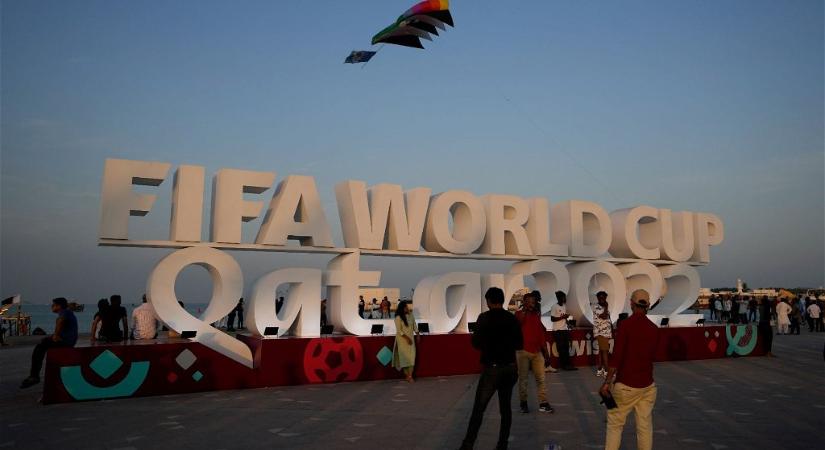Hiába a biztonsági intézkedések, az LMBTQ-ellenes Katarban sokan lesznek veszélyben