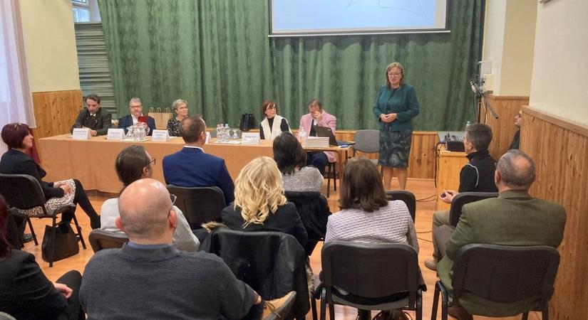 Szakképzési konferenciát tartott a pedagógus kar Kalocsán