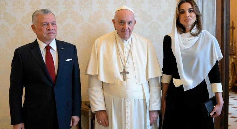 A pápa a jordán királlyal beszélgetett a békéről és a menekültekről