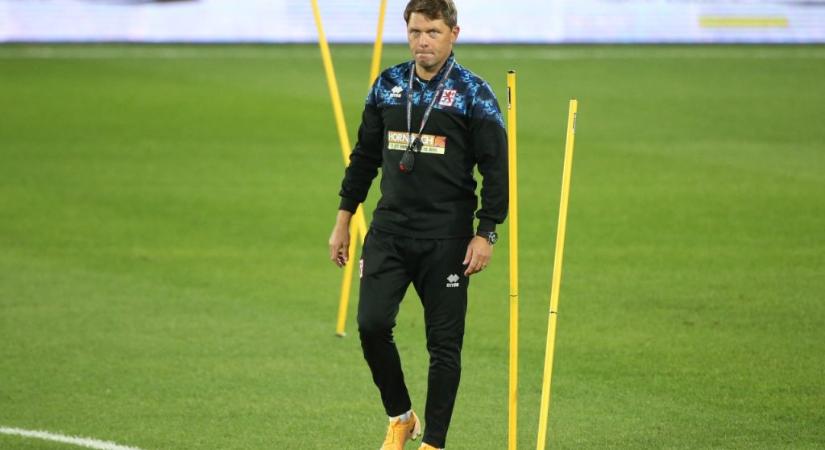 Rossi csapatát tekinti pozitív példának a luxemburgi kapitány