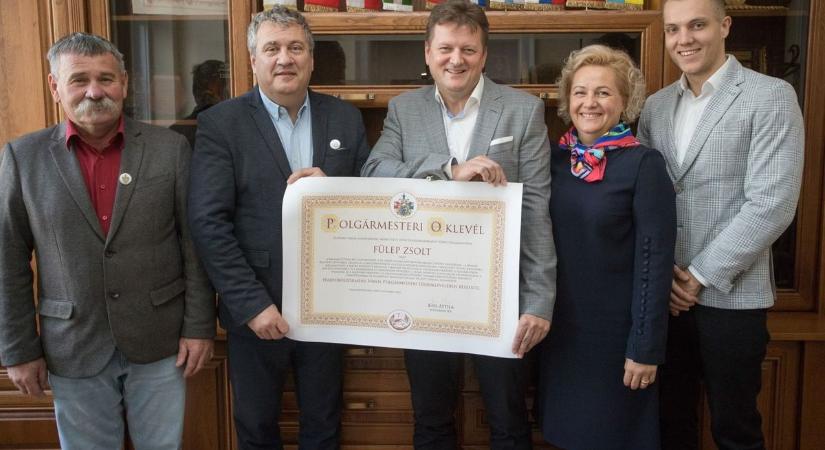 Újabb elismerést kapott az év kenyerét sütő balmazújvárosi vállalkozás