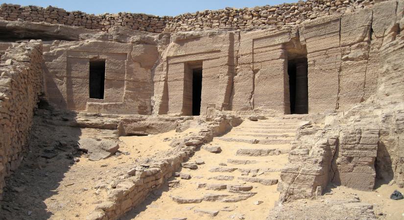 A téli napfordulóhoz igazították ezt az egyiptomi sírt