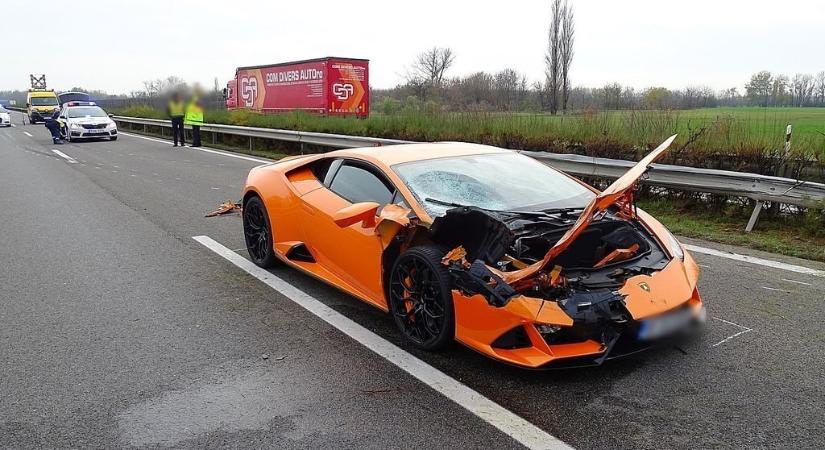 Lamborghini okozott balesetet az M5-ösön
