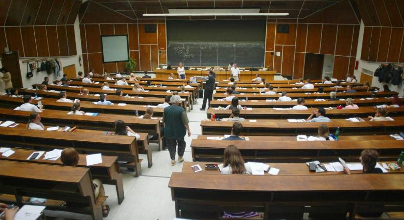Spórolás a hazai egyetemeken: rendhagyó lesz a téli vizsgaidőszak