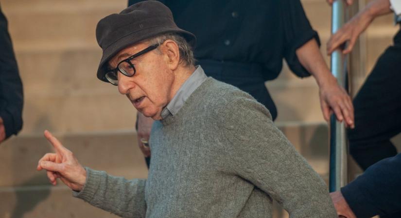 Bár nem tud franciául, francia nyelven forgatott filmet Woody Allen
