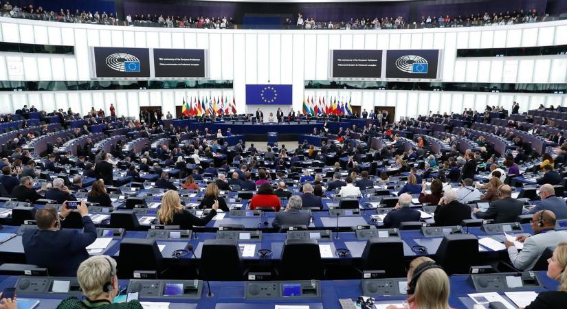 „Az igazság az, hogy az Európai Parlament sok kárt okozott”  videó