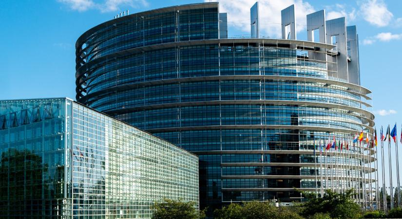 Kibertámadás érte az Európai Parlament honlapját, miután terrorállammá nyilvánították Oroszországot