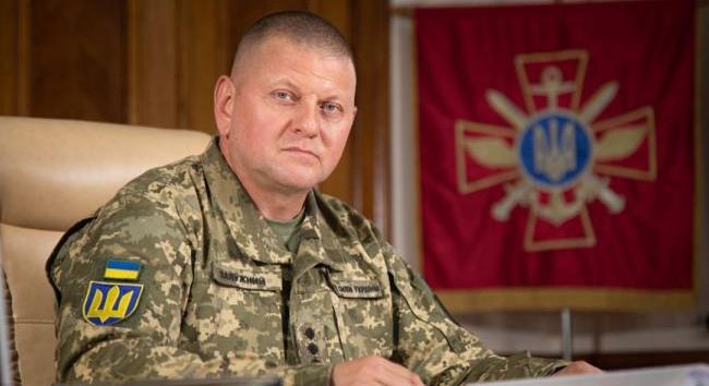 Oroszország nem tudja legyőzni az ukrán fegyveres erőket, ezért a polgári lakossággal háborúzik – Zaluzsnij