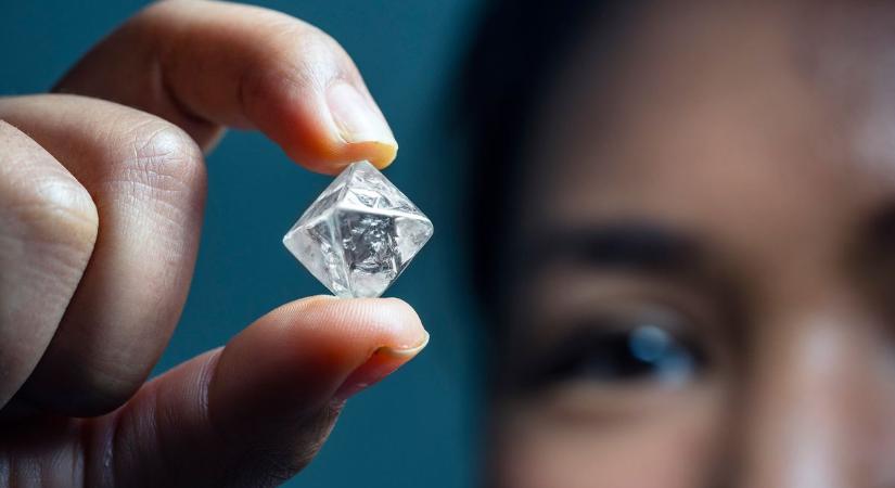 Belgium úgy ragaszkodik az orosz gyémántokhoz, mint ember az életéhez