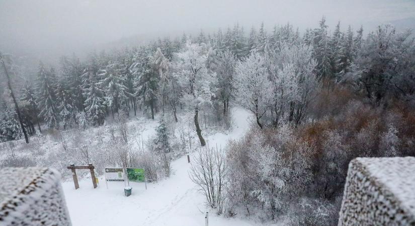 Havazás: hangulatvideó és fotógaléria a fehérbe borult Kőszegi-hegységből