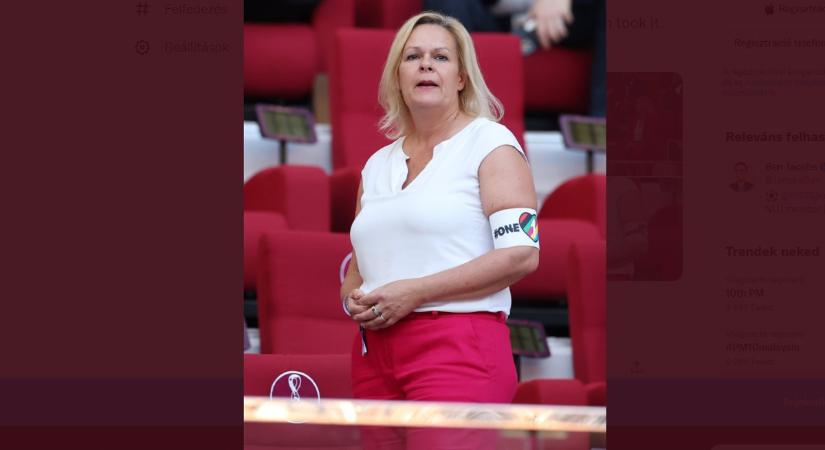 A német belügyminiszter OneLove karszalaggal tiltakozott a FIFA-elnök mellett a lelátón