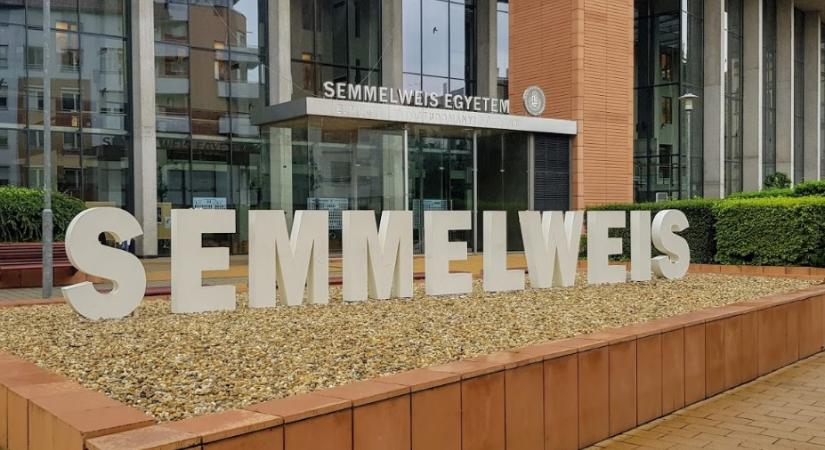 Spórolás és felújítás miatt költözik átmeneti helyszínre és Semmelweis Egyetem néhány klinikai részlege