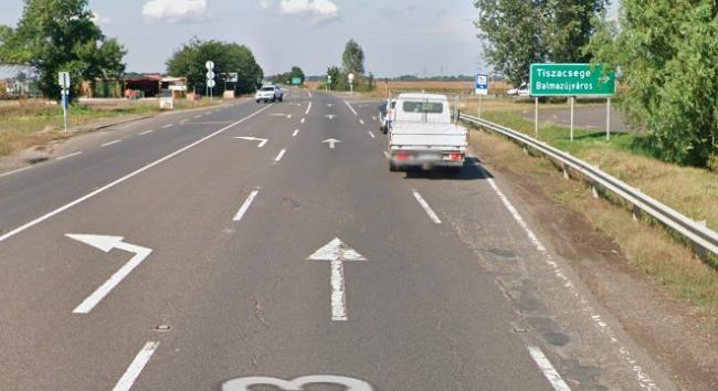 Frontális karambol a 33-ason, Debrecennél