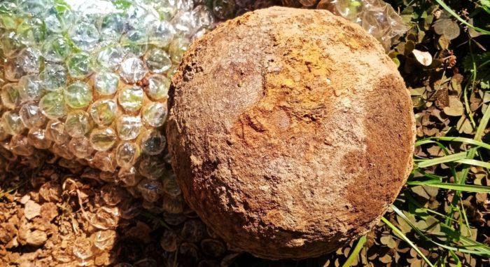 Török ágyúgolyót találtak egy kőszegi családi ház kertjében
