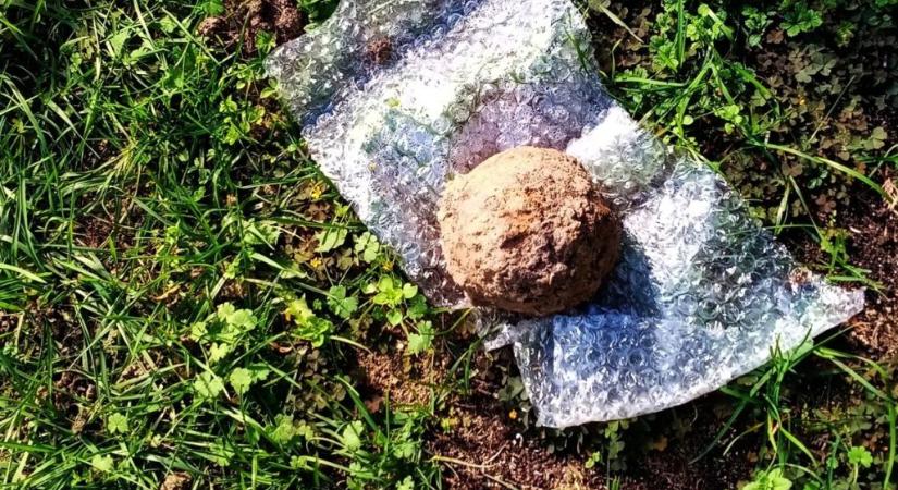 Ágyúgolyót találtak egy Kőszegi ház udvarán