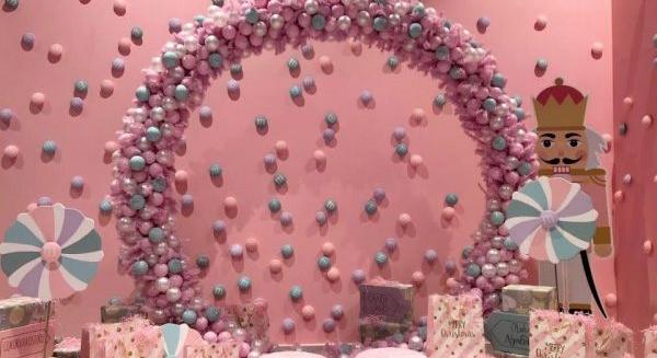 Karácsonyi mesevilággal vár mindenkit az Etele Plaza