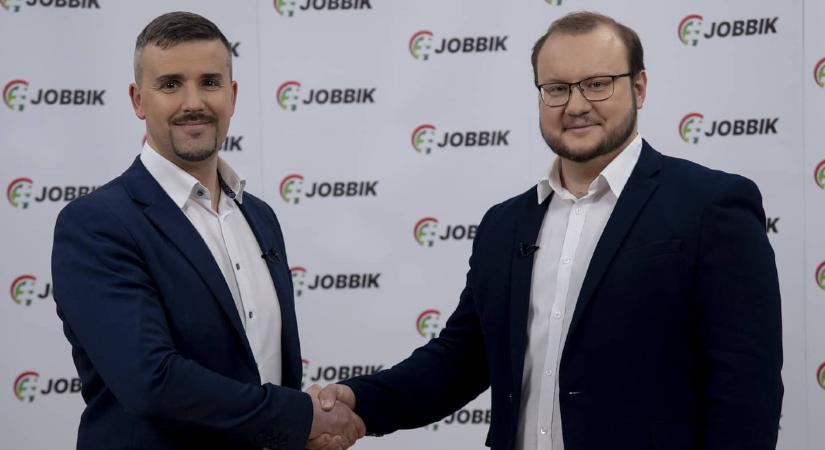 Itt kell lenned, hogy elhidd: a Jobbikból igazolt képviselőt a DK