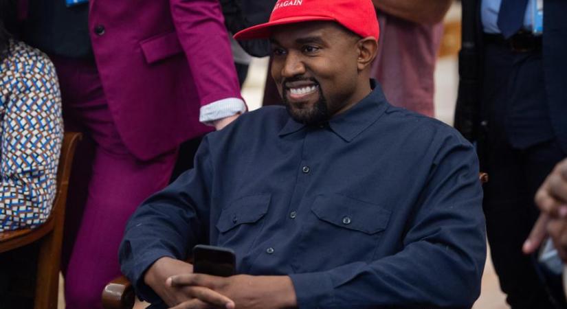 Kanye West ismét bejelentkezett az amerikai elnöki pozícióra, Donald Trumpot alelnöknek, Milo Yiannopoulost kampányfőnökének kérte fel