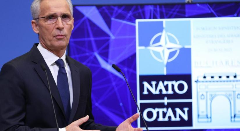 „Mi pénzzel fizetünk, az ukránok pedig vérrel Vlagyimir Putyin háborújáért” – A NATO kitart Ukrajna mellett