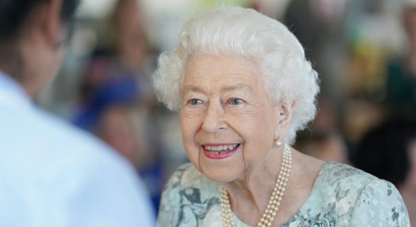 Valójában rákbetegség okozta II. Erzsébet királynő halálát?