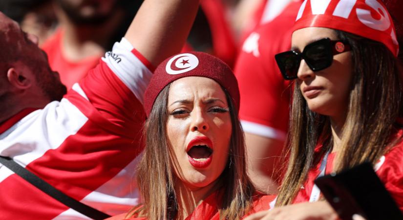 A szexi tunéziai szurkolók sem tudtak segíteni a hősiesen védekező ausztrálok ellen - galéria