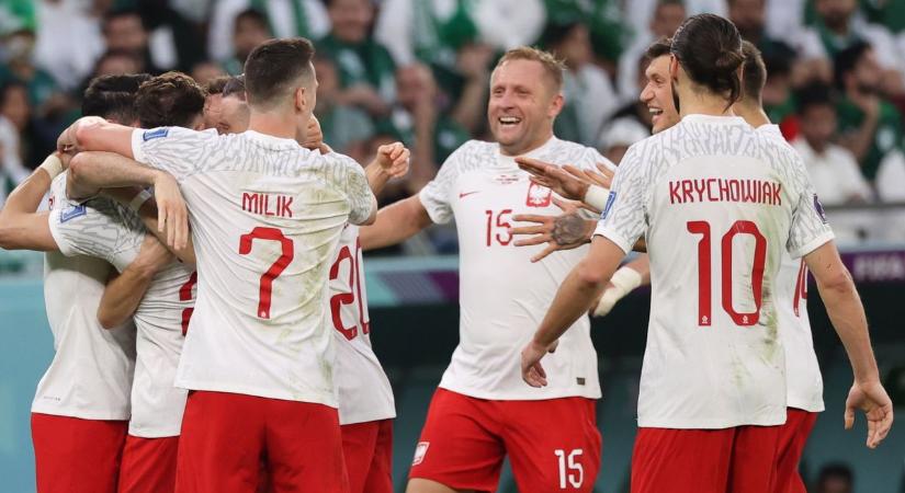 Lewandowski betalált, nagy lépést tett a továbbjutás felé Lengyelország