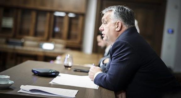 Orbán Viktor szerint Közép-Európa elkerüli a recessziót