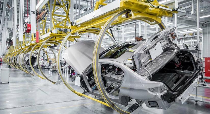 A BMW tovább növeli debreceni beruházását