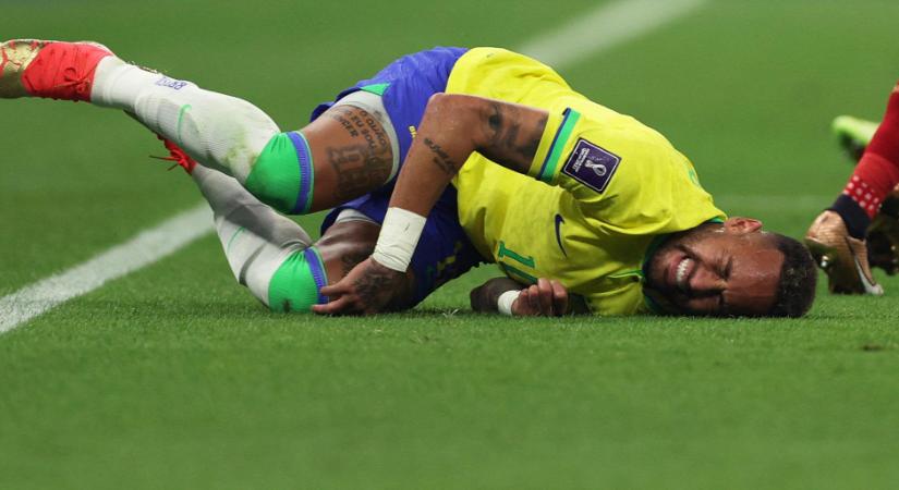 Borzasztóan néz ki Neymar bokája, veszélyben a vb-szereplése - fotó