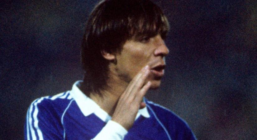 Gyászol a portugál futball, meghalt a Porto aranycipős legendája